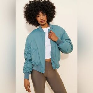 3115. URBAN OUTFITTERS BDG Charlie Barrel Sleeve Bomber in Blue Sz M NWT $79